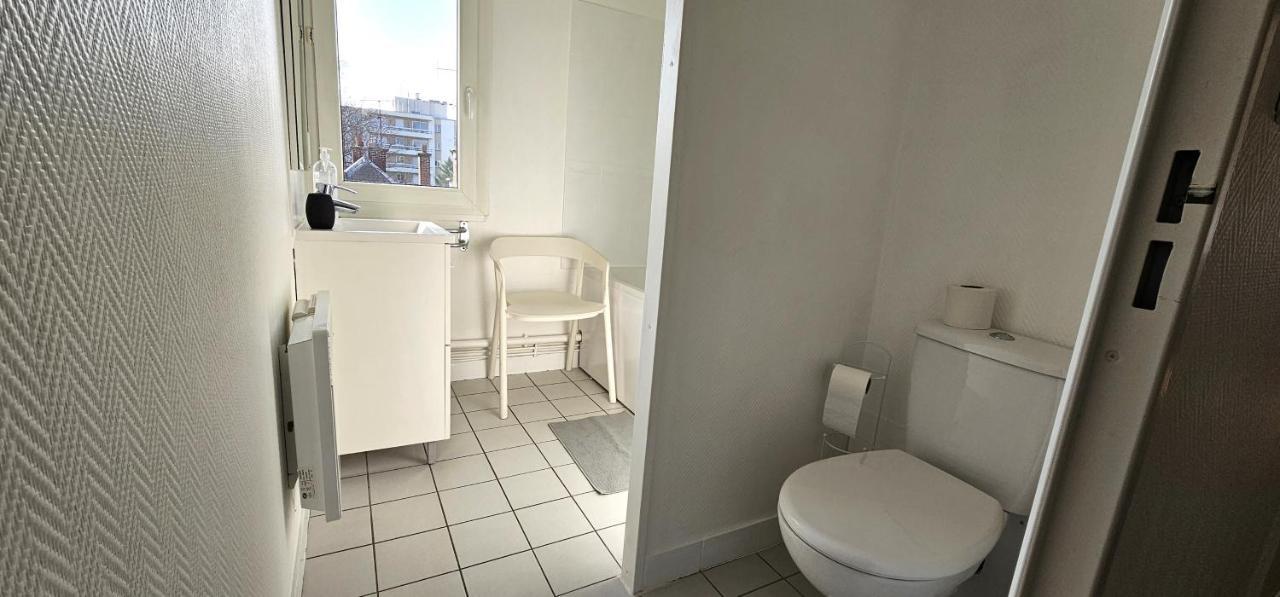 Charmant Appartement Proche Centre Ville Реймс Екстериор снимка